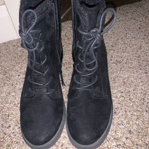Women's black combat boots size 8